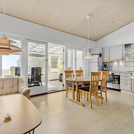 6811-hasle-levkavej-12 * Hasle